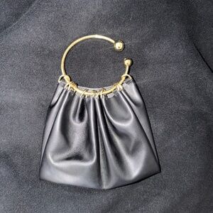 Verafied Black Ring Handle Bag